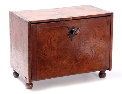 Lot 627 - A 17TH CENTURY CONTINENTAL WALNUT AND...