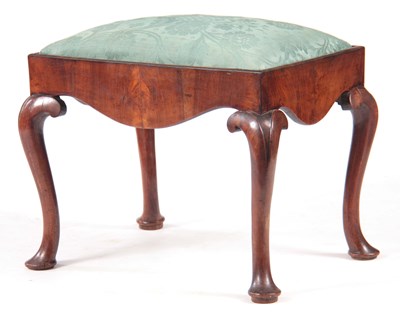 Lot 708 - A GOOD EARLY 18TH CENTURY WALNUT DRESSING...