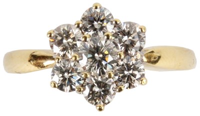 Lot 209 - AN 18CT YELLOW GOLD DIAMOND CLUSTER RING with...