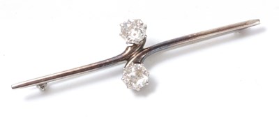 Lot 162 - A 14CT WHITE GOLD AND DIAMOND BAR BROOCH with...