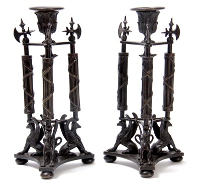 Lot 339 - A STYLISH PAIR OF REGENCY BRONZE CANDLESTICKS...