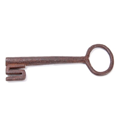 Lot 404 - A 16TH CENTURY LARGE IRONWORK KEY with...