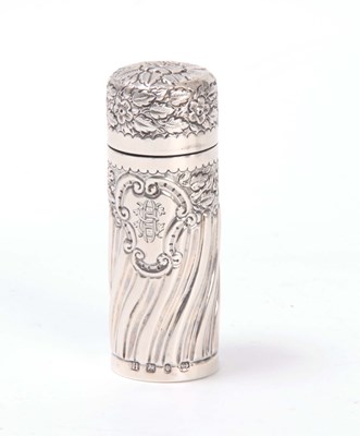 Lot 186 - A VICTORIAN SILVER CASED CYLINDRICAL SMELLING...