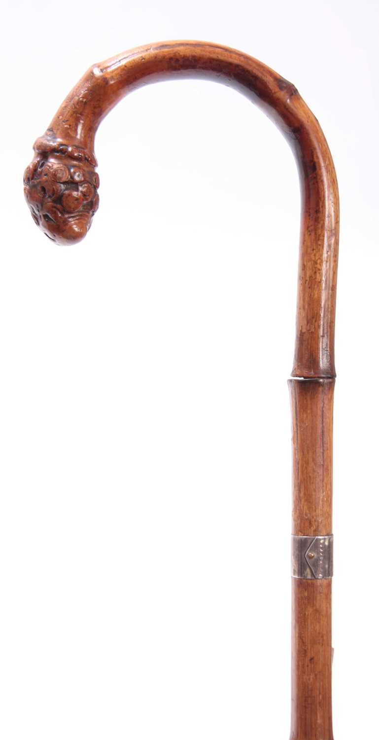 Lot 229 - A LATE 19TH/20TH CENTURY BAMBOO SWORD STICK...