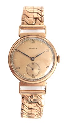 Lot 179 - A GENTLEMAN'S 1940's 9CT GOLD YEOMAN WRIST...