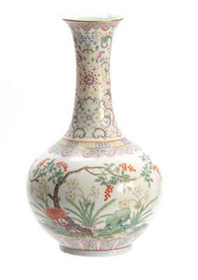 Lot 173 - A CHINESE REPUBLIC FAMILLE ROSE VASE decorated...