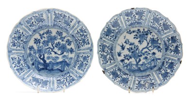 Lot 175 - A PAIR OF 18TH CENTURY CHINESE BLUE AND WHITE...