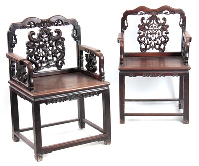 Lot 223 - TWO SIMILAR 18TH/ 19TH CENTURY CHINESE...