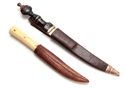 Lot 259 - A 19TH CENTURY EASTERN DRESS DAGGER with a...