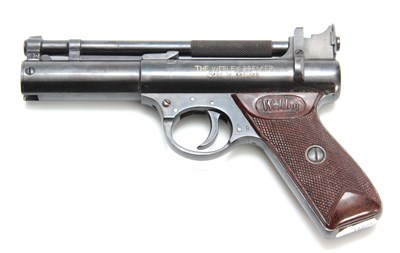 Lot 271 - A WEBLEY PREMIER F-SERIES .22 AIR PISTOL...