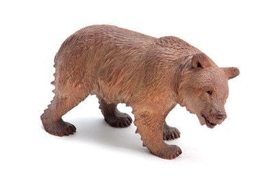 Lot 389 - A 19TH CENTURY SWISS BLACK FOREST CARVED BEAR...