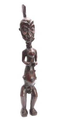 Lot 490 - A LATE 19th/EARLY 20th CENTURY CARVED AFRICAN...