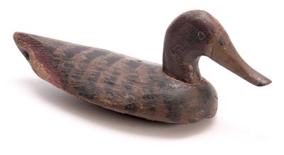 Lot 541 - A 19TH CENTURY POLYCHROME PAINTED DECOY DUCK...