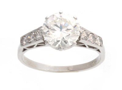 Lot 661 - A FINE 18CT WHITE GOLD BRILLIANT CUT SOLITAIRE...