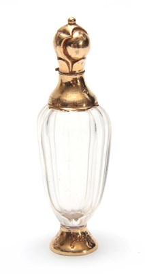 Lot 735 - AN 18CT GOLD MOUNTED PERFUME BOTTLE with...