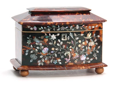 Lot 912 - A GOOD LATE REGENCY TORTOISESHELL AND MOTHER F...