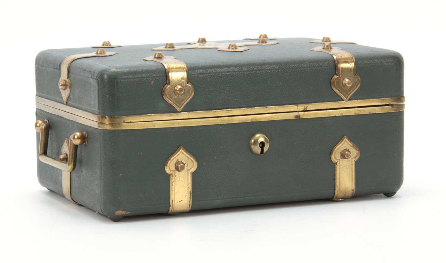 Lot 890 - AN EARLY 20th CENTURY LEATHER BOUND JEWELRY...