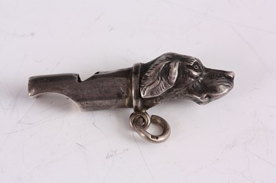 Lot 577 - A VICTORIAN DOGS HEAD SILVER WHISTLE...