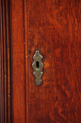 Lot 995 - BENJAMIN SMITH, ALFRETON. A GEORGE III OAK...