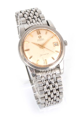 Lot 199 - A GENTLEMAN'S STEEL OMEGA AUTOMATIC SEAMASTER...