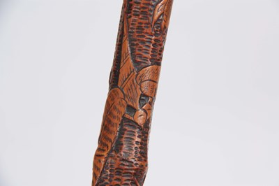 Lot 268 - A 19th CENTURY JAPANESE BAMBOO WALKING CANE...