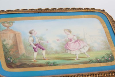 Lot 41 - A 19TH CENTURY FRENCH SEVRES STYLE PORCELAIN...