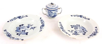 Lot 111 - A PAIR OF 18TH CENTURY CHINESE BLUE AND WHITE...