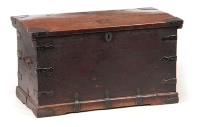 Lot 751 - AN 18TH CENTURY WALNUT OFFICERS TRUNK with...