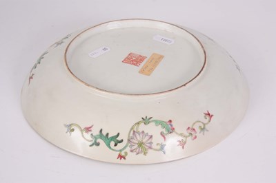 Lot 100 - A MID 18TH CENTURY CH'IEN LUNG PERIOD DISH...