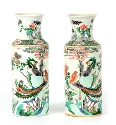 Lot 101 - A FINE PAIR OF CHINESE KANGXI MARK AND PERIOD...