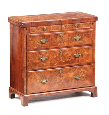 Lot 1018 - A GOOD QUEEN ANNE FIGURED WALNUT BACHELOR'S...