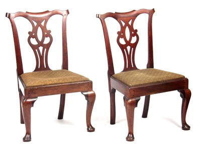 Lot 1026 - A PAIR OF MID 18TH CENTURY MAHOGANY SIDE...