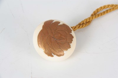 Lot 138 - A FINE JAPANESE MEIJI PERIOD IVORY AND LACQUER...