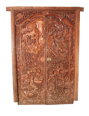 Lot 219 - A SET OF EARLY 20TH CENTURY INDIAN CARVED...