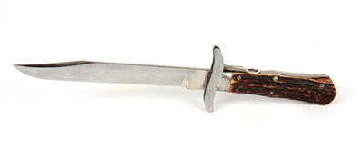 Lot 300 - A 20TH CENTURY STAG HORN HANDLE FOLDING BOWIE...