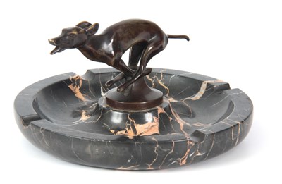 Lot 483 - AN ART DECO PATINATED BRONZE AND MARBLE...