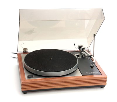 Lot 521 - A LINN SONDEK LP12 TURNTABLE