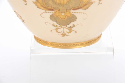 Lot 57 - A PAIR OF ROYAL CROWN DERBY LARGE BLUSHED...