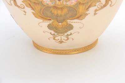 Lot 57 - A PAIR OF ROYAL CROWN DERBY LARGE BLUSHED...