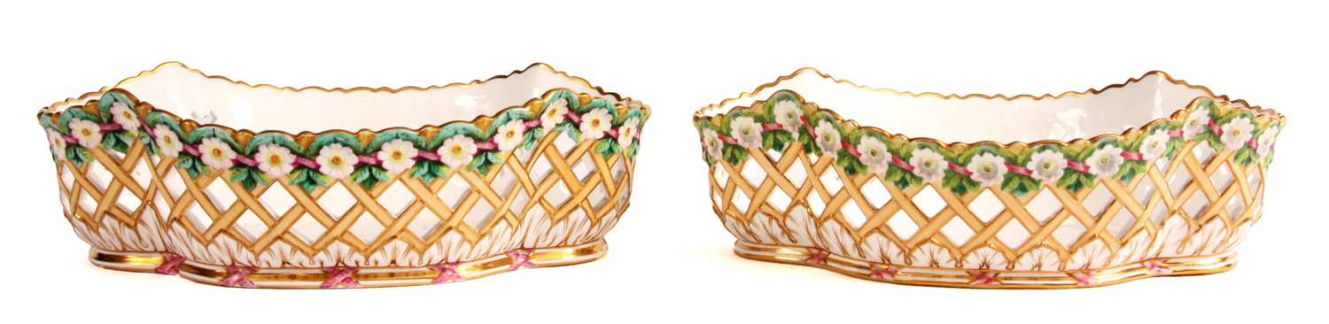 Lot 34 - A pair of late 19th Century Minton shallow...