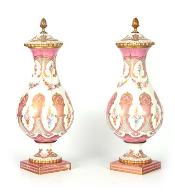 Lot 65 - A PAIR OF LATE 19TH CENTURY FRENCH PORCELAIN...