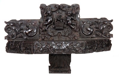 Lot 714 - AN EARLY 17TH CENTURY CARVED OAK PRIVATE ALTAR...