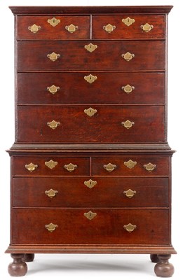 Lot 851 - AN EARLY 18TH CENTURY JOINED OAK CHEST ON...