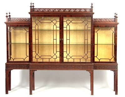 Lot 912 - A LATE 19TH / 20TH CENTURY CHINESE CHIPPENDALE...