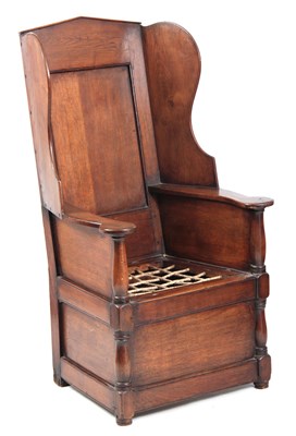 Lot 943 - AN EARLY 19TH CENTURY OAK LAMBING CHAIR with...