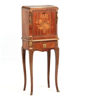 Lot 960 - A 20TH CENTURY KINGWOOD AND ROSEWOOD BANDED...