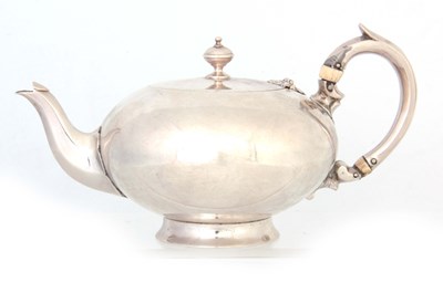 Lot 176 - A VICTORIAN SMALL SILVER TEAPOT of plain...