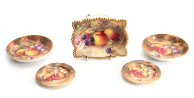 Lot 37 - HARRY AYRTON A ROYAL WORCESTER SHAPED...