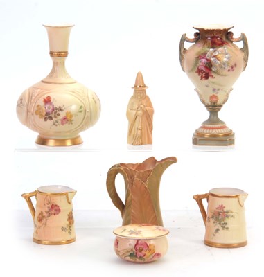 Lot 49 - A GROUP OF ROYAL WORCESTER BLUSHED IVORY WARES...