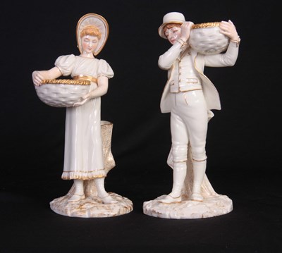 Lot 56 - A PAIR OF LATE 19TH CENTURY ROYAL WORCESTER...